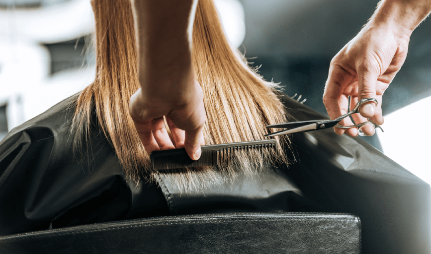 WOMEN’S HAIRCUT